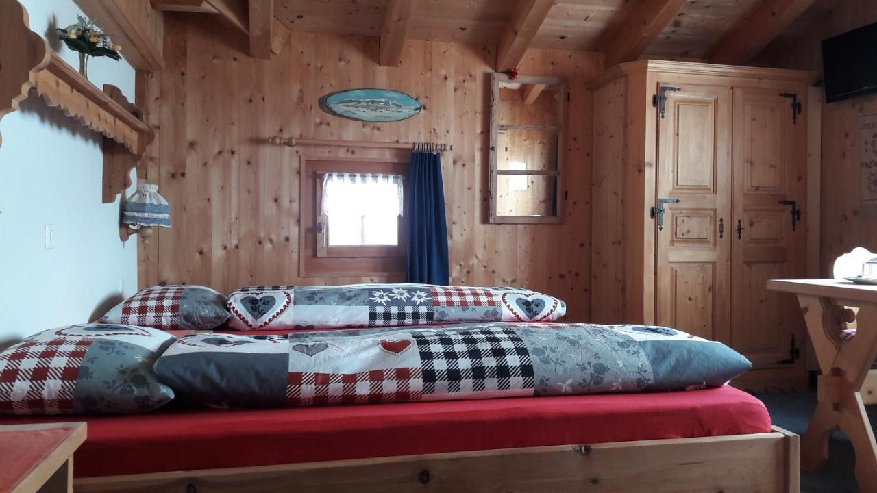 B&B Haus Im Sand Davos Exterior photo