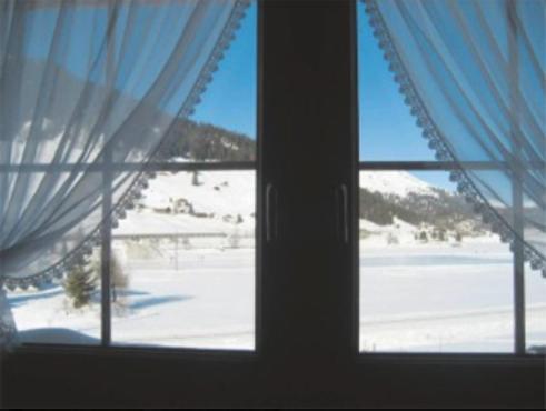 B&B Haus Im Sand Davos Room photo